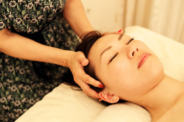 青山・銀座のエステサロン エルドゥヴィーナス アンチエイジング顔